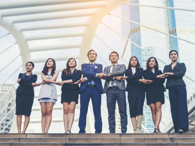 Biểu tượng cam kết của 13win1 và 13win12 đối với cờ bạc có trách nhiệm, thể hiện sự tin cậy và an toàn.