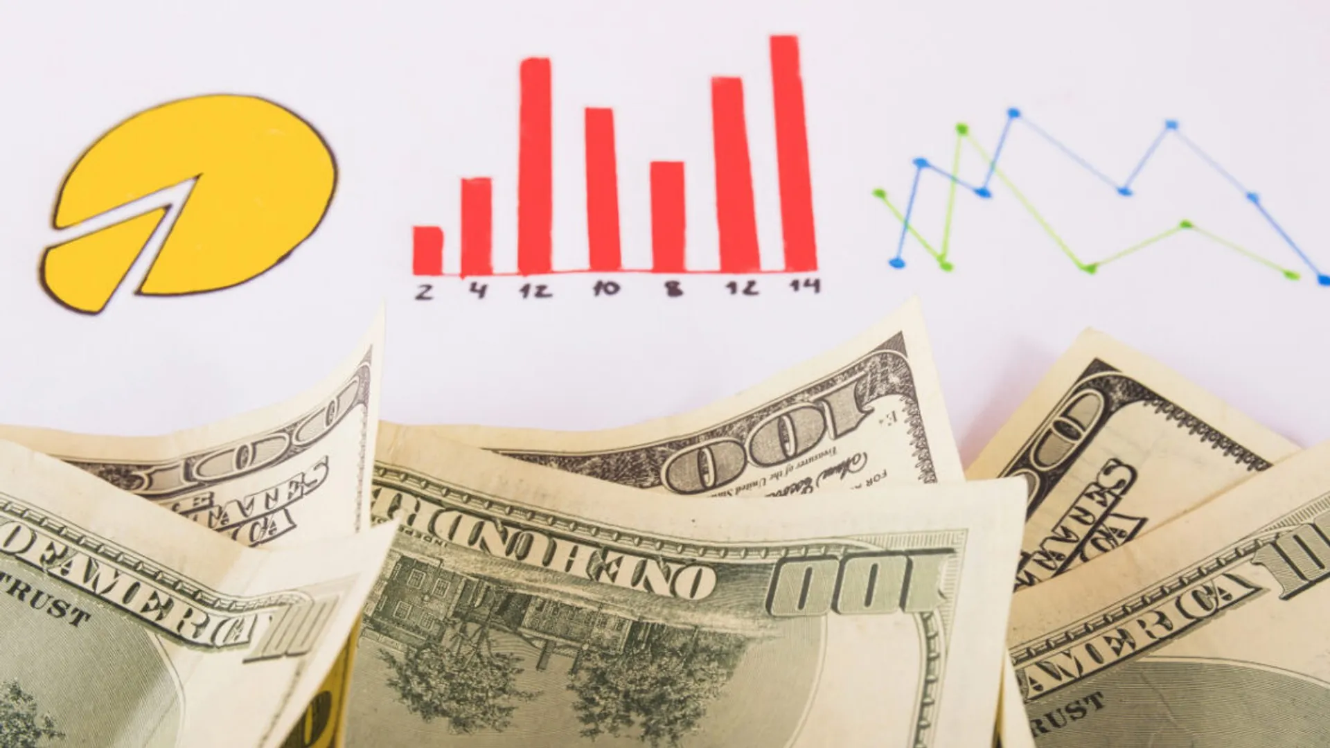 Hình ảnh đại diện sứ mệnh và tầm nhìn của 13win1 và 13win12, với các yếu tố chiến lược và đổi mới